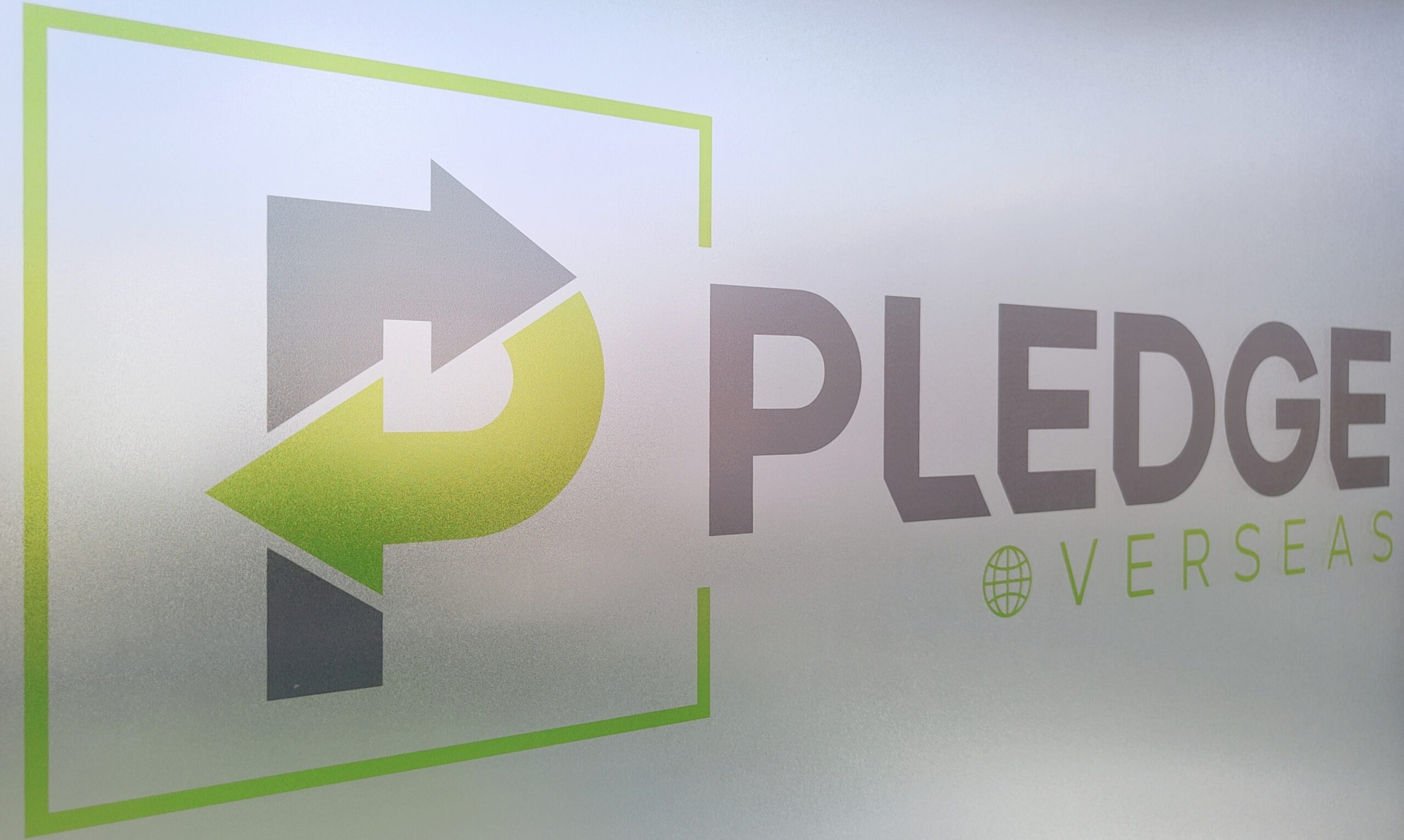 Premium Duplex Boards for Global Businesses - Pledge Overseas